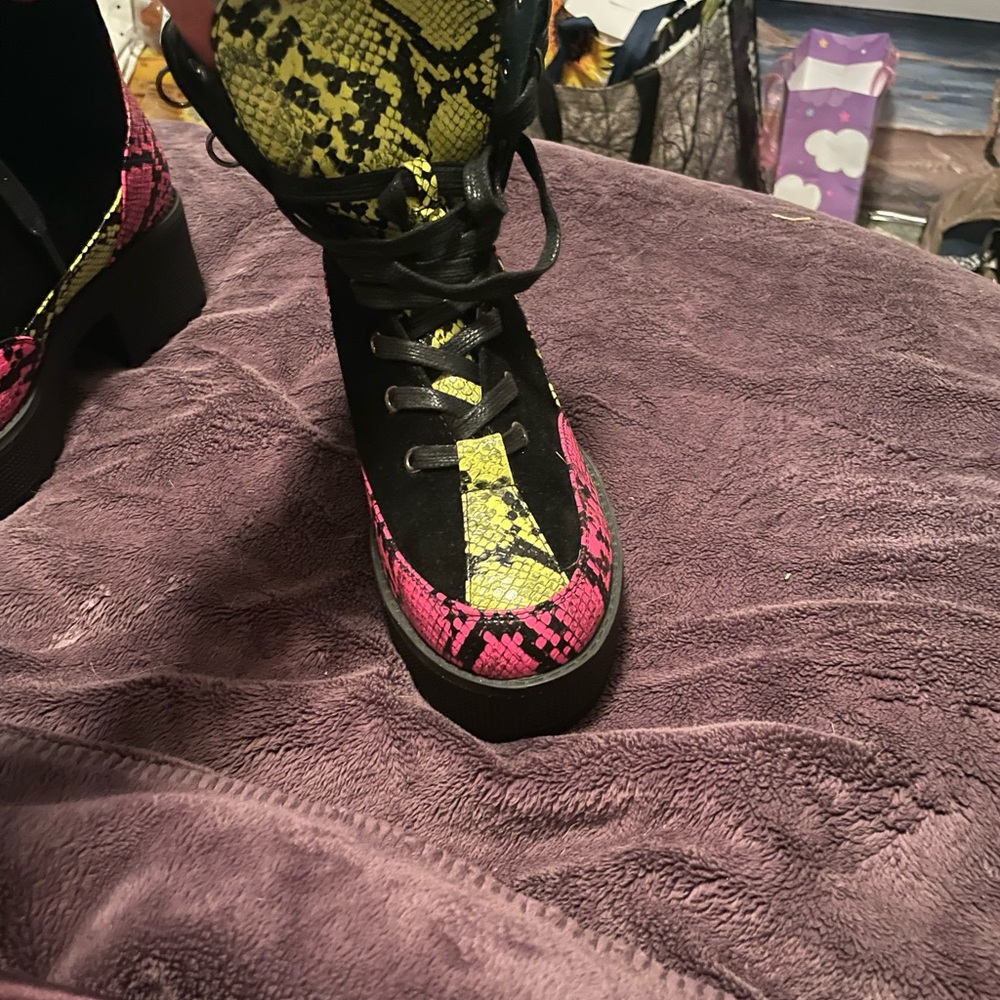 Vivianly Black and Pink Snake Print Combat Boots - Picture 5 of 5